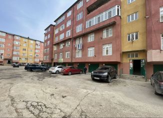 Продается двухкомнатная квартира, 82 м2, Дербент, улица Сальмана, 85Е