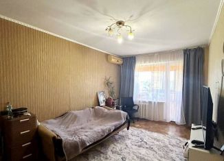 Продается 1-комнатная квартира, 31 м2, Керчь, улица Будённого, 11