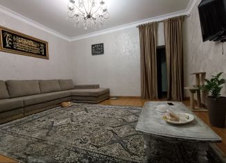 Продам трехкомнатную квартиру, 59 м2, Буйнакск, улица Крылова, 7