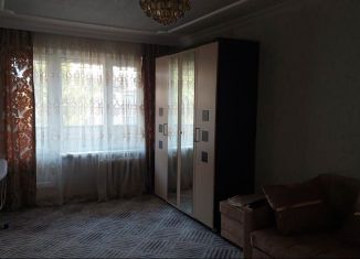 Сдам 1-комнатную квартиру, 36 м2, Грозный, улица Дьякова, 21, 4-й микрорайон