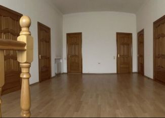 Аренда дома, 200 м2, Пятигорск, улица Нежнова