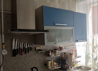 2-ком. квартира на продажу, 42.2 м2, Киров, улица Пугачёва, 21