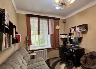 Продается трехкомнатная квартира, 54 м2, Новотроицк, улица Строителей, 10