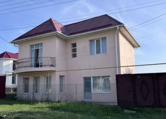 Продаю дом, 130 м2, Симферополь, улица Бекира Османова