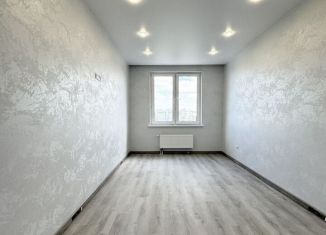 Сдам в аренду однокомнатную квартиру, 34 м2, Тюмень, улица Героев Космоса, 13, Ленинский округ