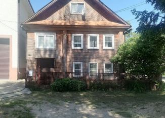 Продажа 2-комнатной квартиры, 55 м2, Бор, улица Пушкина, 54