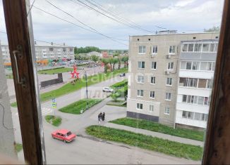 Продам 4-ком. квартиру, 77.3 м2, Ирбит, улица 50 лет Октября, 34