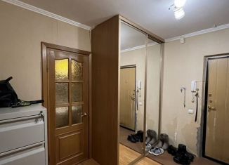 Продажа 2-комнатной квартиры, 54 м2, Чебоксары, улица Ахазова, 2