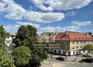 Продаю 2-ком. квартиру, 41 м2, Калининград, улица Каштановая Аллея, 87