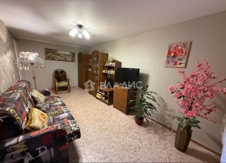 Продам трехкомнатную квартиру, 64.1 м2, Вологда, улица Строителей, 18, микрорайон Прилуки