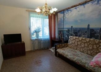 2-комнатная квартира на продажу, 46 м2, Воткинск, Вишнёвая улица, 3