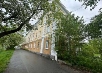 Продажа 1-ком. квартиры, 34 м2, Первоуральск, улица Ватутина, 24