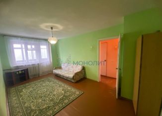 Продается однокомнатная квартира, 30.7 м2, Кстово, улица 40 лет Октября, 19Б