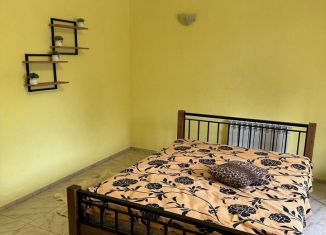 Сдаю в аренду дом, 110 м2, Темрюк, улица Розы Люксембург, 31