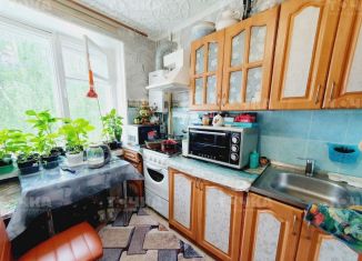 Продаю 1-ком. квартиру, 29.4 м2, Чебаркуль, улица Ленина, 37А