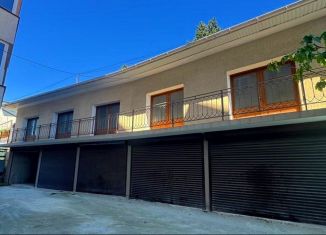 Продается гараж, 30 м2, посёлок городского типа Гурзуф, Ленинградская улица, 68