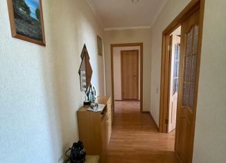 Продаю 3-комнатную квартиру, 65.7 м2, Челябинск, Центральный район, улица 3-го Интернационала, 117