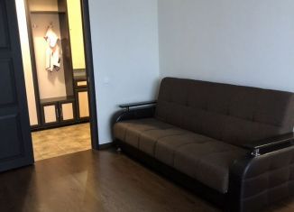 Сдаю 1-ком. квартиру, 46 м2, посёлок Коммунарка, улица Липовый Парк, 10к2