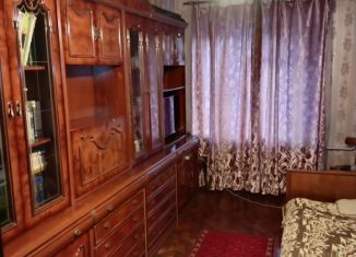 Продаю двухкомнатную квартиру, 43.4 м2, Оренбург, улица Конституции СССР, 8, Дзержинский район