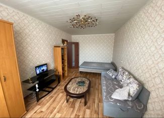 Сдам в аренду 1-комнатную квартиру, 38 м2, Санкт-Петербург, улица Стойкости, 7к2, метро Проспект Ветеранов