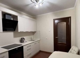 Однокомнатная квартира в аренду, 35 м2, Тюмень, Широтная улица, 148к3