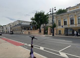 Продам 2-комнатную квартиру, 56 м2, Москва, ЦАО, улица Большая Ордынка, 34-38