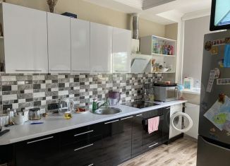 Продаю 2-комнатную квартиру, 60 м2, Краснодар, Ярославская улица, 115, микрорайон 9 километр