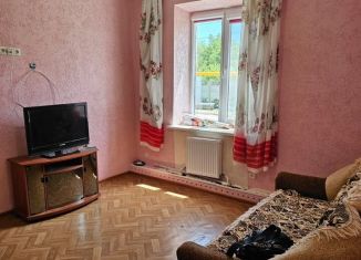 Сдаю 2-ком. квартиру, 41 м2, Керчь, улица Сакко, 10/16