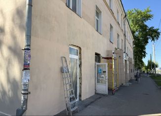 Торговая площадь на продажу, 53.7 м2, Киров, улица Воровского, 60