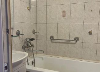 Продам 1-комнатную квартиру, 32.4 м2, Мурманская область, Гвардейский проспект, 39