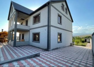 Продается дом, 236 м2, село Орёл-Изумруд, Банановая улица