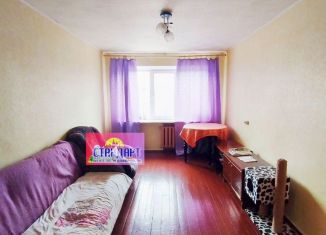 Продается 2-ком. квартира, 46.8 м2, Коряжма, улица Набережная им. Н. Островского, 42А