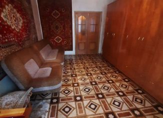 Продаю 3-ком. квартиру, 63 м2, Воронеж, улица Остужева, 32А