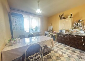 Продаю двухкомнатную квартиру, 57.6 м2, Туймазы, улица Комарова, 40