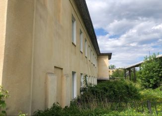 Сдача в аренду помещения свободного назначения, 971 м2, Среднеуральск, улица Ленина, 3Б