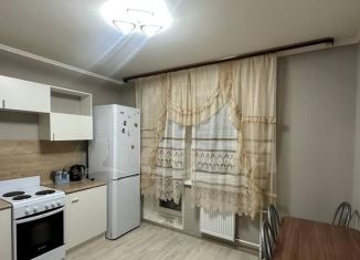 Продам однокомнатную квартиру, 37.4 м2, Тюмень, улица Монтажников, 38, ЖК Пятый квартал