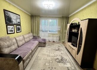 Трехкомнатная квартира на продажу, 65.3 м2, Мелеуз, 32-й микрорайон, 25