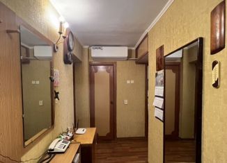 Продается 2-ком. квартира, 46 м2, Керчь, улица Будённого, 28