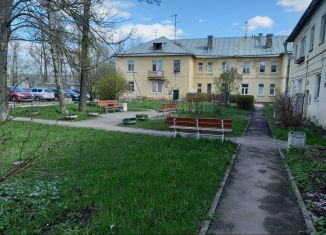 Продаю трехкомнатную квартиру, 47.2 м2, Санкт-Петербург, Клубная улица, 5
