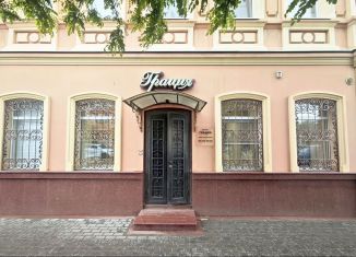 Продам торговую площадь, 257.7 м2, Астрахань, улица Ленина, 6, Кировский район