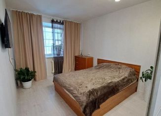 Продам 3-ком. квартиру, 61.2 м2, Екатеринбург, Билимбаевская улица, 32, Железнодорожный район