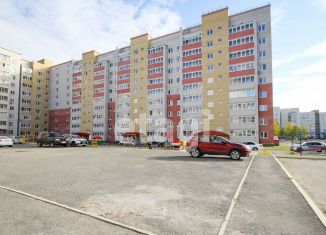 Продаю 1-ком. квартиру, 27 м2, Тобольск, 7-й микрорайон, 39Б