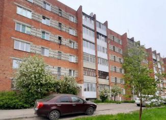 Продаю двухкомнатную квартиру, 52.8 м2, Калачинск, Пролетарская улица, 4
