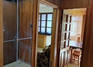 Сдаю в аренду 2-ком. квартиру, 60 м2, Сочи, улица Голубые Дали, 58, микрорайон Голубые Дали