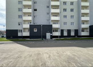 Продам 1-ком. квартиру, 29.7 м2, Ирбит, улица Маршала Жукова, 17/1