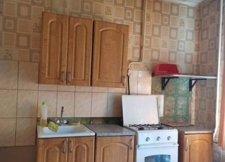 Сдам однокомнатную квартиру, 33 м2, Луга, улица Кингисеппа, 3