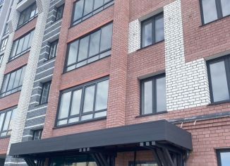 Продажа 2-комнатной квартиры, 60.5 м2, Киров, улица Лепсе, 14