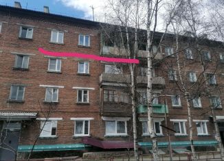 Продам трехкомнатную квартиру, 57 м2, Слюдянка, улица Ленина, 97