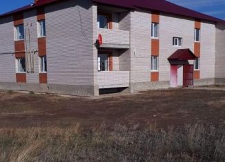 Трехкомнатная квартира на продажу, 64.7 м2, село Беляевка, Полевая улица, 24
