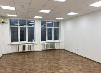 Сдается офис, 40 м2, Волгоград, улица Мира, 19